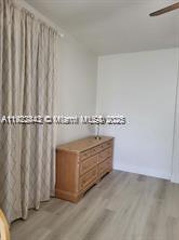 15520 SW 57th Ter 15520, Miami, FL 33193