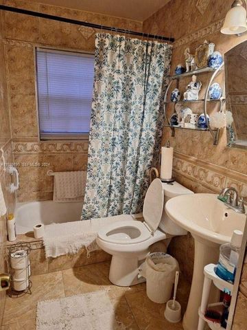 20620 NW 34th Avenue, Miami Gardens, FL 33056