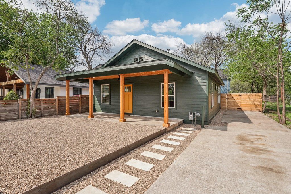 2312 Canterbury St #A, Austin, TX 78702