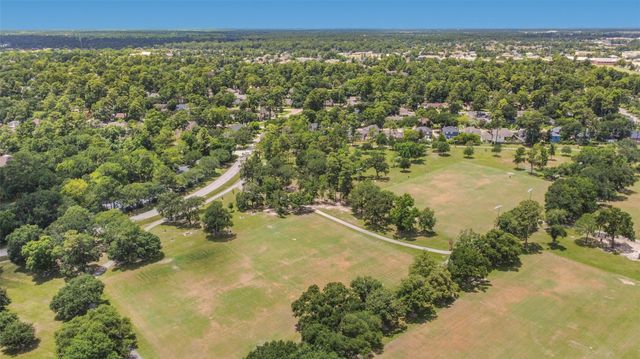 7911 Friars Court Lane, Spring, TX 77379