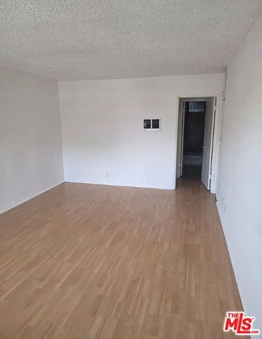 1237 Amherst Avenue 8, Los Angeles, CA 90025