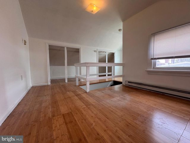 4738 MELVALE ST, Philadelphia, PA 19137