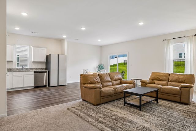 2014 Sellerback Way, Columbia, TN 38401