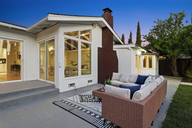 500 Kiely Boulevard, Santa Clara, CA 95051