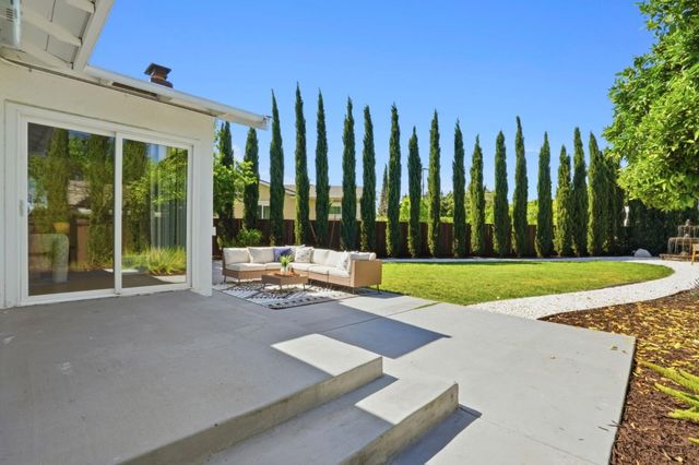 500 Kiely Boulevard, Santa Clara, CA 95051