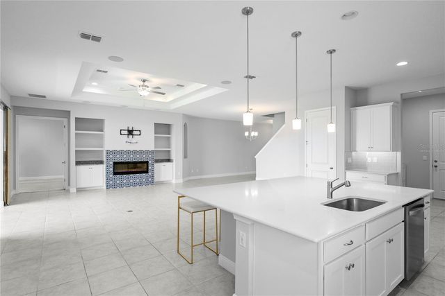 15373 LAKE KILLARNEY COURT, Winter Garden, FL 34787