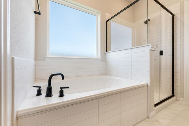 126 Crater Lake DR, Dripping Springs, TX 78620
