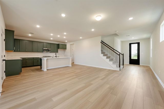 126 Crater Lake DR, Dripping Springs, TX 78620