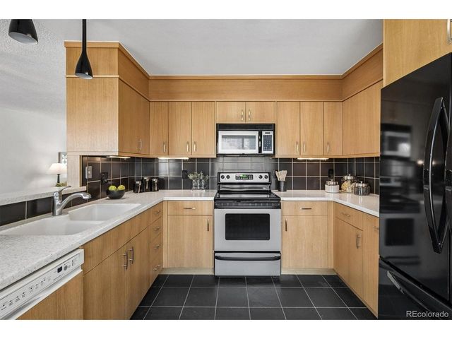 8755 W Cornell Ave 1, Lakewood, CO 80227