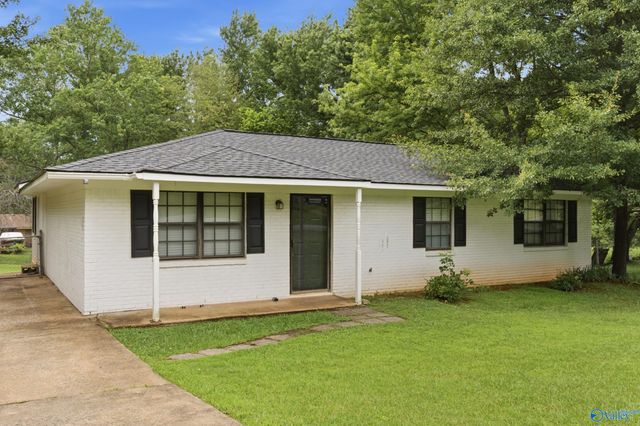 102 Greenwood Circle, Harvest, AL 35749