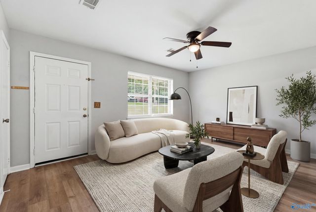 102 Greenwood Circle, Harvest, AL 35749