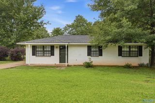 102 Greenwood Circle, Harvest, AL 35749