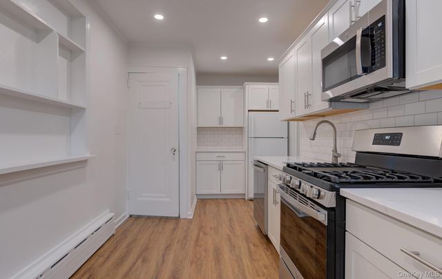 23 Park Avenue, Oyster Bay, NY 11771