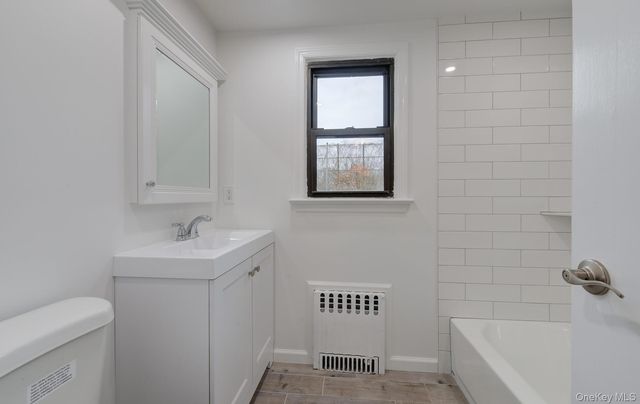 23 Park Avenue, Oyster Bay, NY 11771