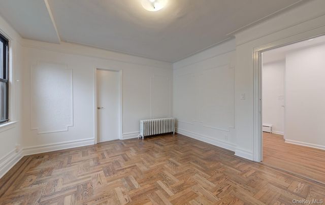 23 Park Avenue, Oyster Bay, NY 11771