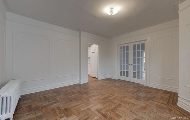 23 Park Avenue, Oyster Bay, NY 11771