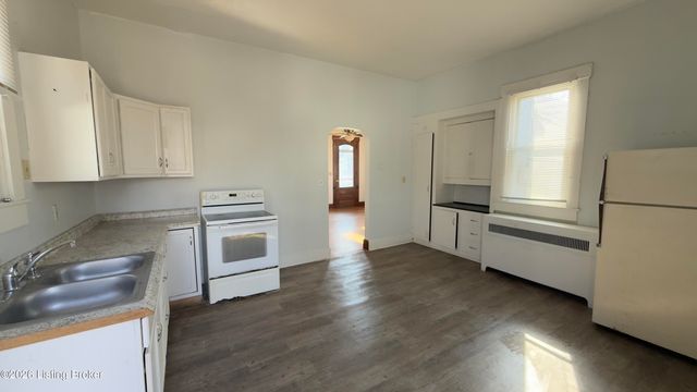 2121 Culbertson Ave D, New Albany, IN 47150