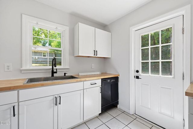 615 N Churton Street, Hillsborough, NC 27278
