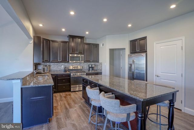 244 DELAWARE RIVER DR, Clayton, DE 19938