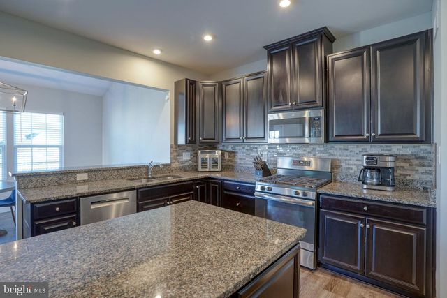 244 DELAWARE RIVER DR, Clayton, DE 19938