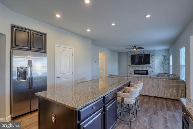 244 DELAWARE RIVER DR, Clayton, DE 19938