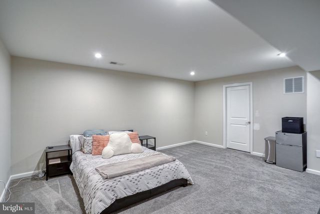 244 DELAWARE RIVER DR, Clayton, DE 19938