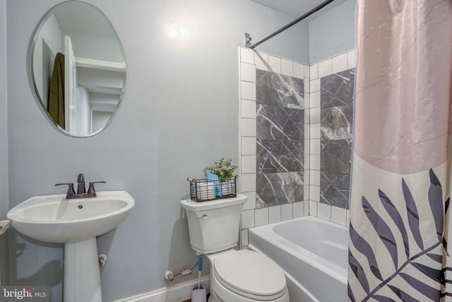 244 DELAWARE RIVER DR, Clayton, DE 19938