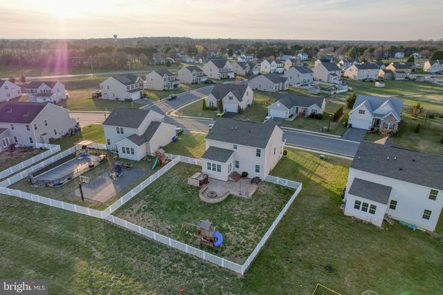 244 DELAWARE RIVER DR, Clayton, DE 19938