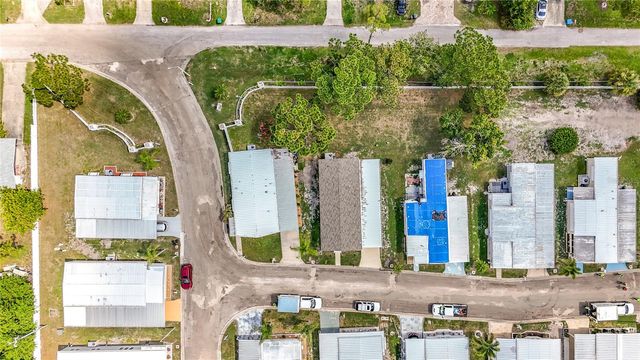 10485 HOLIDAY SHORES DRIVE 302, Largo, FL 33773