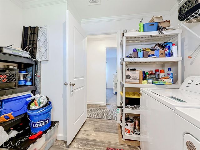 10485 HOLIDAY SHORES DRIVE 302, Largo, FL 33773