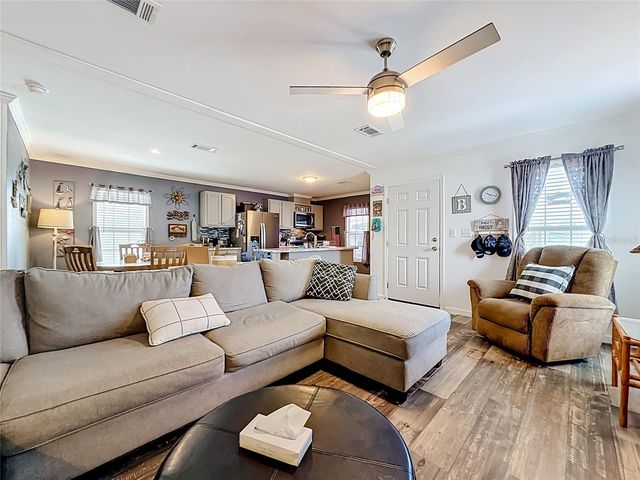 10485 HOLIDAY SHORES DRIVE 302, Largo, FL 33773