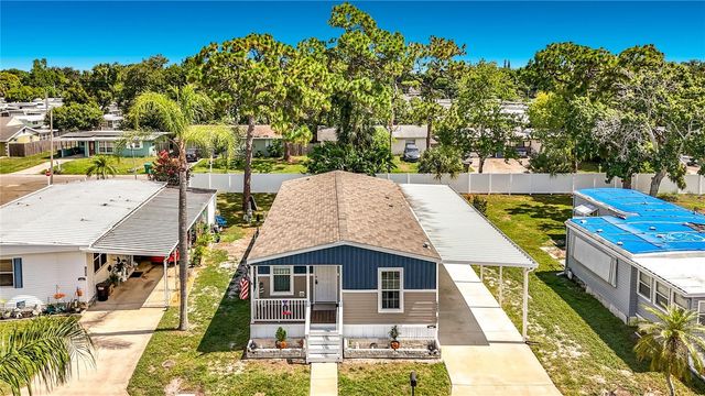 10485 HOLIDAY SHORES DRIVE 302, Largo, FL 33773