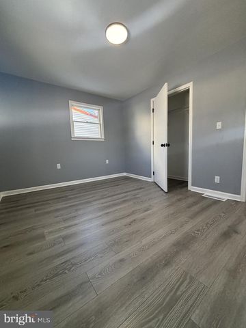 1004 ARMISTICE DR, Burlington, NJ 08016