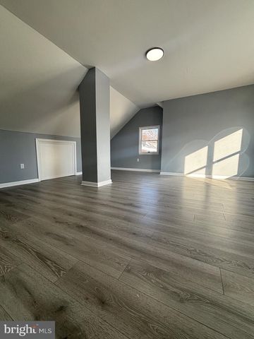 1004 ARMISTICE DR, Burlington, NJ 08016