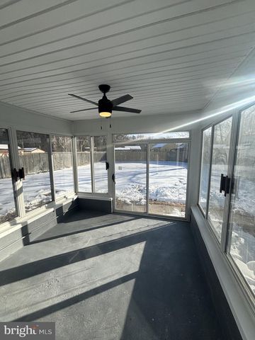 1004 ARMISTICE DR, Burlington, NJ 08016