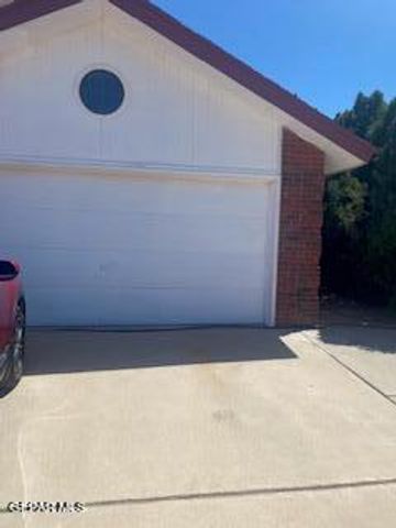 1016 DESIERTO LUNA Street, El Paso, TX 79912