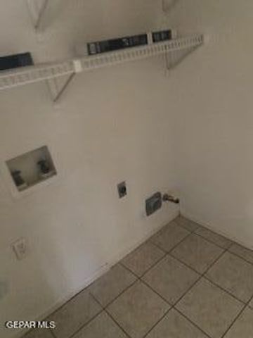 1016 DESIERTO LUNA Street, El Paso, TX 79912