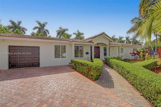 11633 SW 102nd Ct, Miami, FL 33176