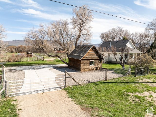 3893 E CENTER CREEK RD, Heber City, UT 84032