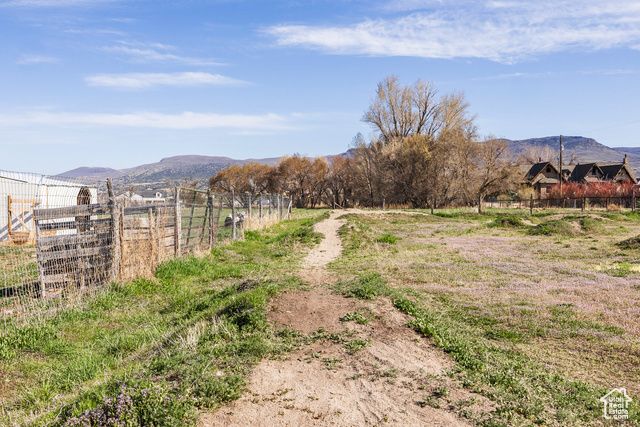 3893 E CENTER CREEK RD, Heber City, UT 84032