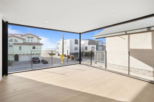 3932 Ocean Drive, Oxnard, CA 93035