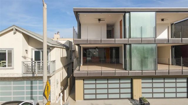 3932 Ocean Drive, Oxnard, CA 93035