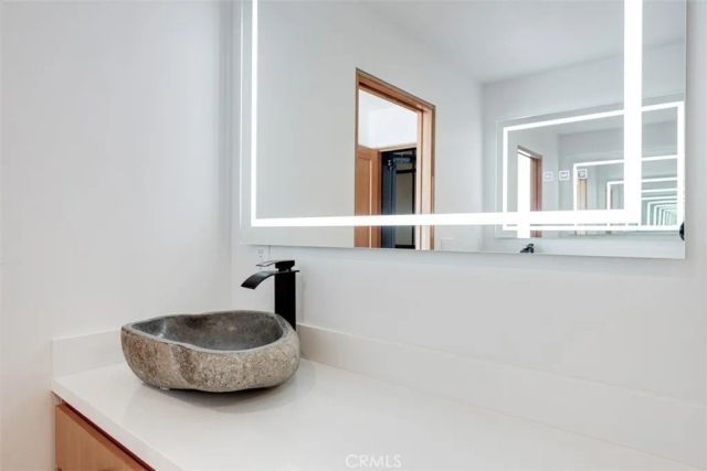 3932 Ocean Drive, Oxnard, CA 93035