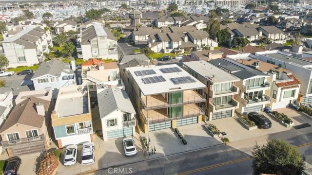 3932 Ocean Drive, Oxnard, CA 93035