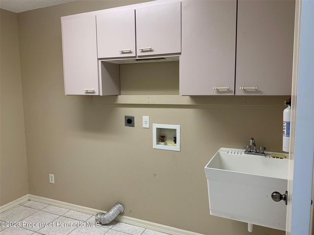 8424 E ZEPHYR WING COURT, Floral City, FL 34436