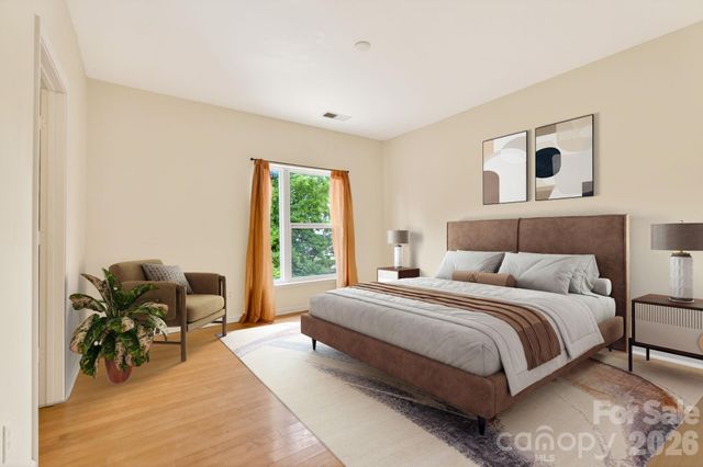 649 Raphael Place, Charlotte, NC 28205