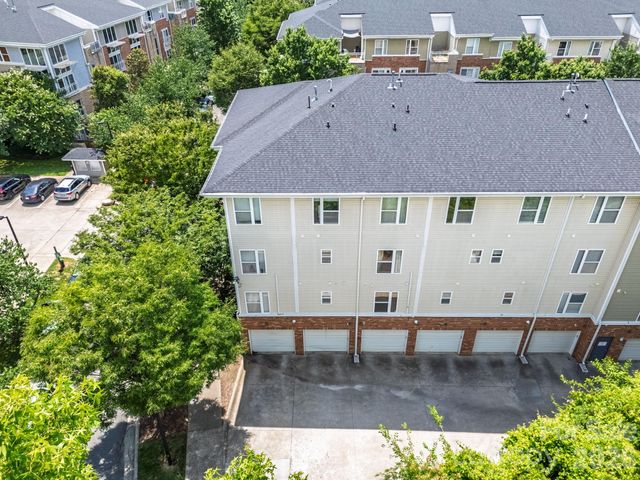 649 Raphael Place, Charlotte, NC 28205