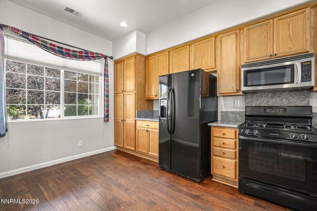 140 Coventry Drive, Carson City, NV 89703