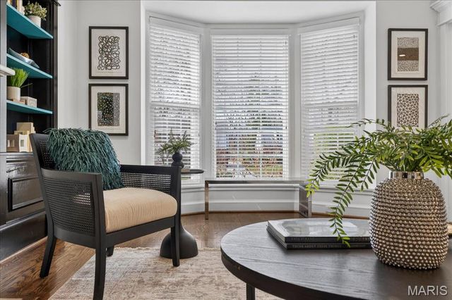 10 Daniel Road, St Louis, MO 63124