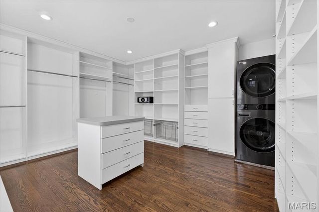 10 Daniel Road, St Louis, MO 63124